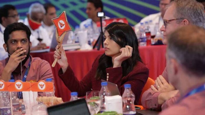mohammed-shami-srh-retained-ipl-2026-auction-sunrisers-hyderabad-rejects-trade-offer-ranji-form