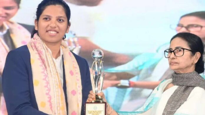 richa-ghosh-stadium-north-bengal-mamata-banerjee-announcement-siliguri